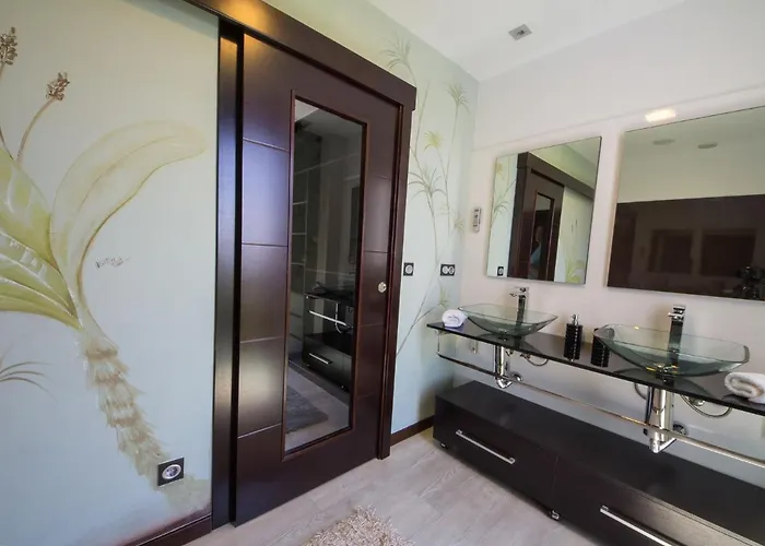 Belvilla By Oyo Catro Faros * Montalvo